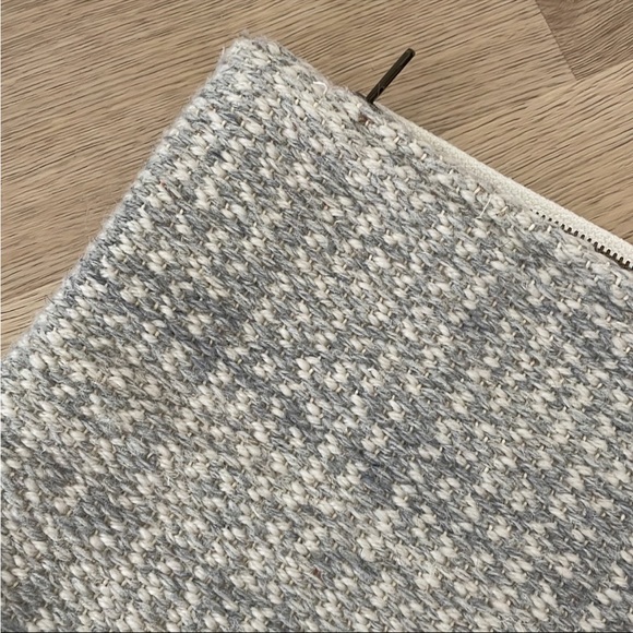 Pre Owned Pottery Barn Mali Handwoven Lumbar Throw Pillow Cover 16x26 - Picture 7 of 11